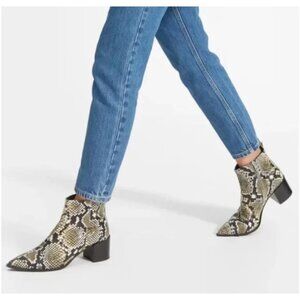 EVERLANE The Boss Snakeskin Ankle Pointy Leather Boots Multi Size 7.5 NEW